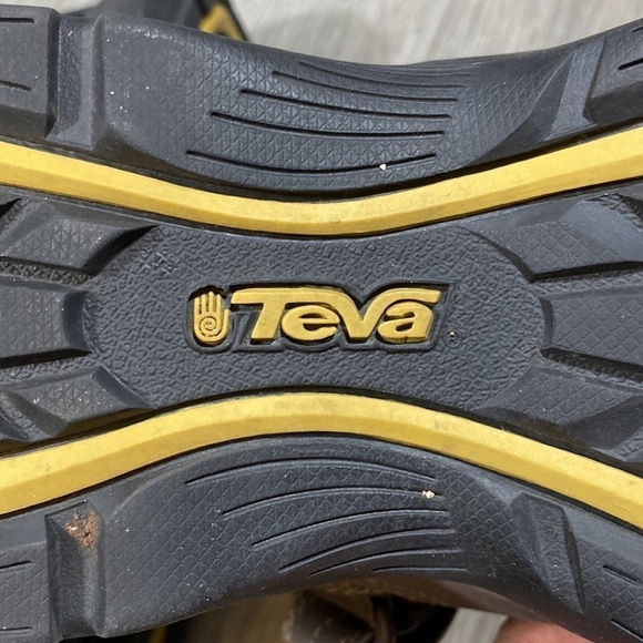 Teva “Forebay” Vegan Leather‎ Brown & Gold Hiking Sandals size 11 main image 3
